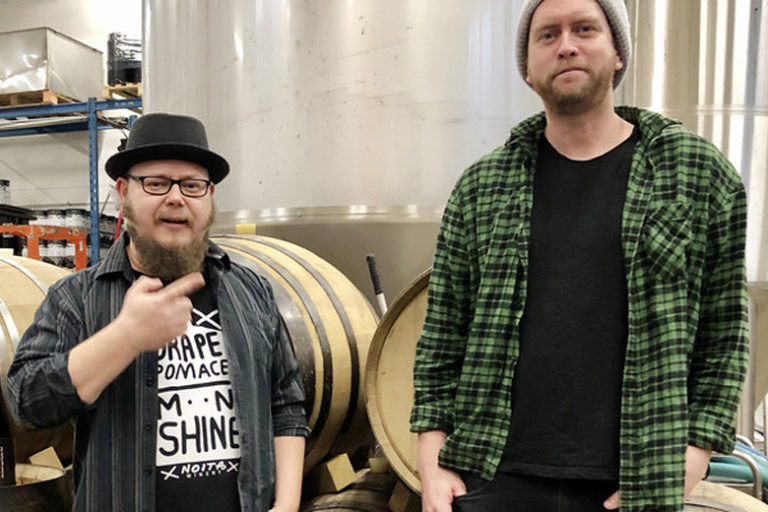 Jari Leinonen ja Simon McCabe