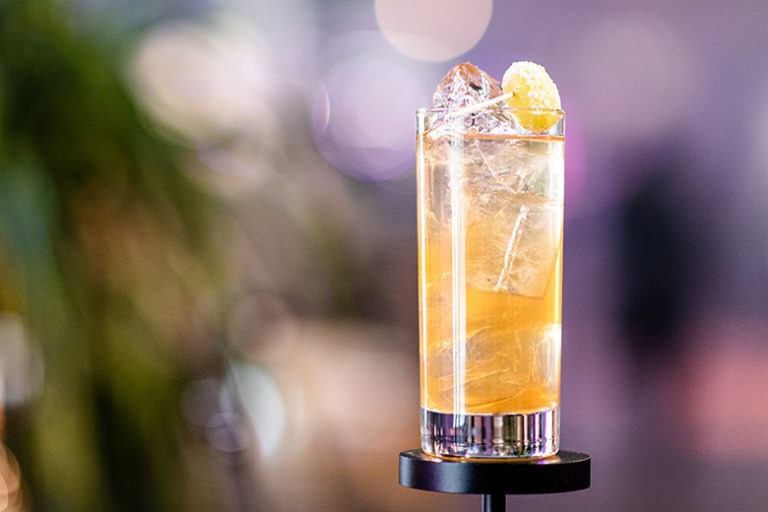 Amber bubble -cocktail