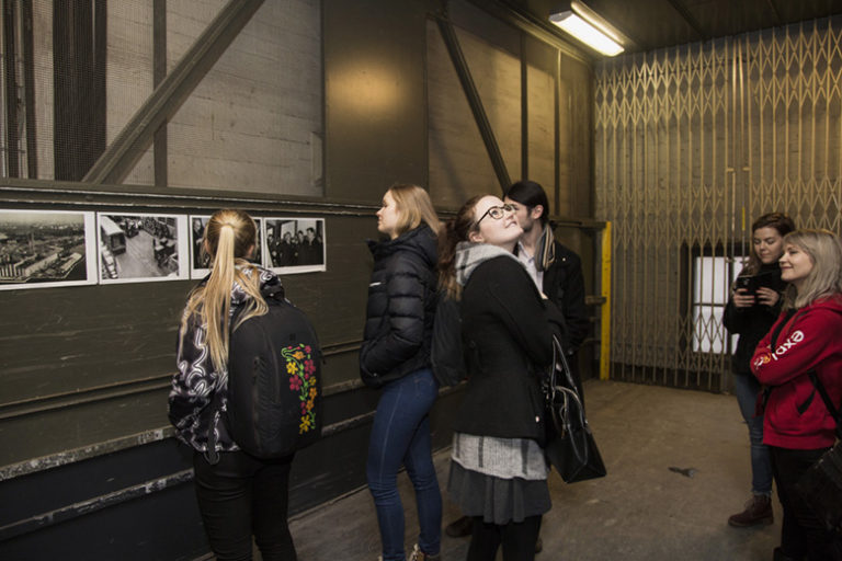 Kaapelitehtaan tavarahissi