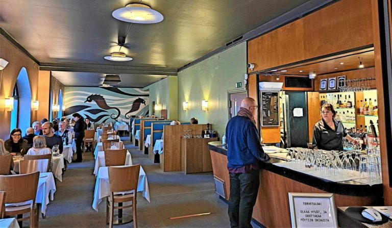 Perinteinen ravintola Helsingissä