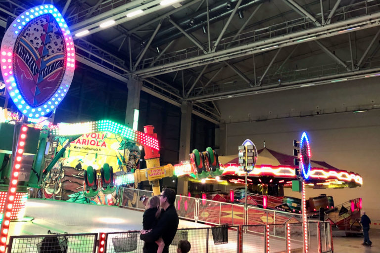 Tsigaboom! on Tivoli Sariolan ja Sirkus Finlandian yhteinen sisähuvipuisto Helsingin Messukeskuksessa